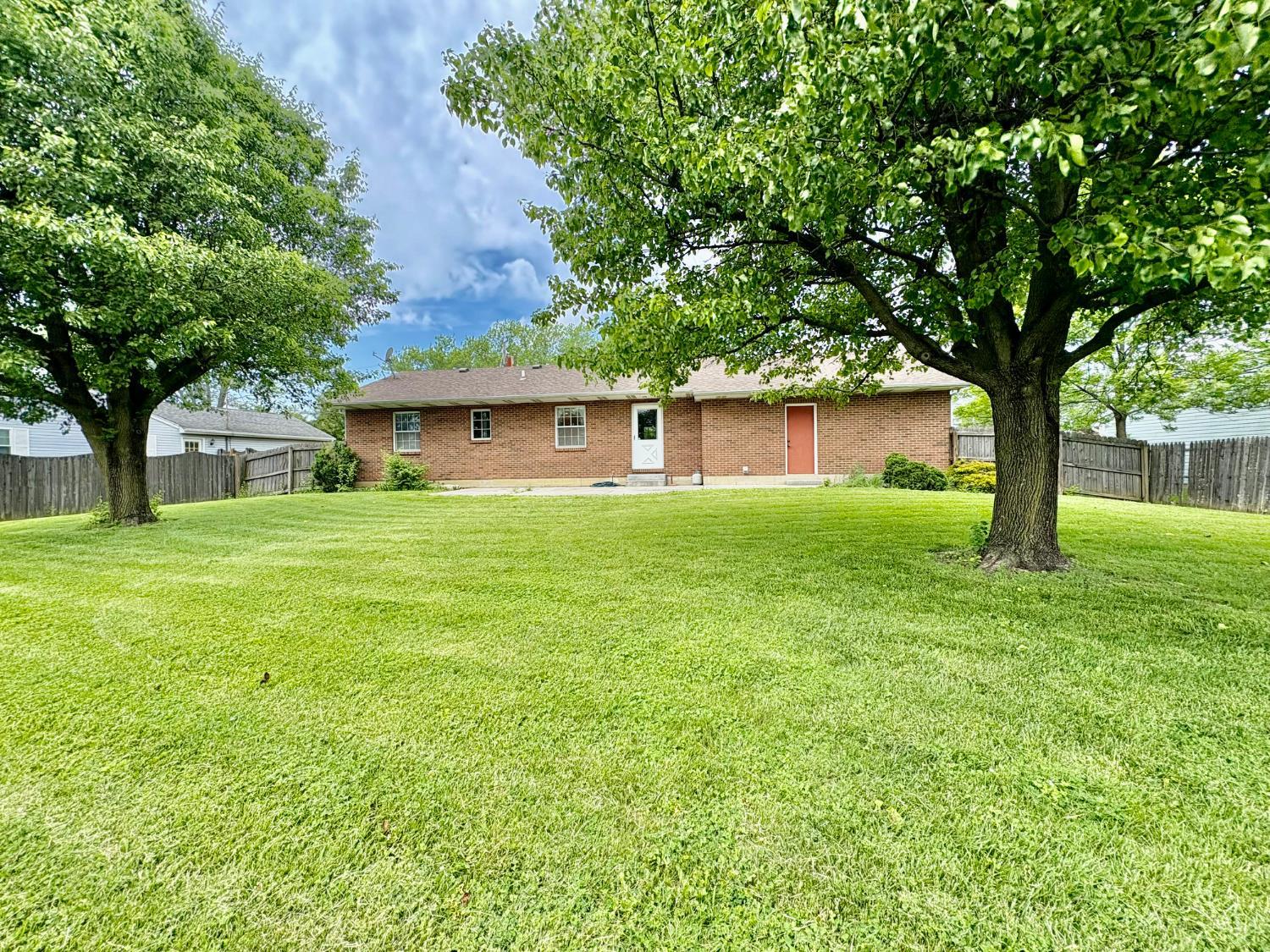 920 Obenour Court, Monroe, Ohio image 3