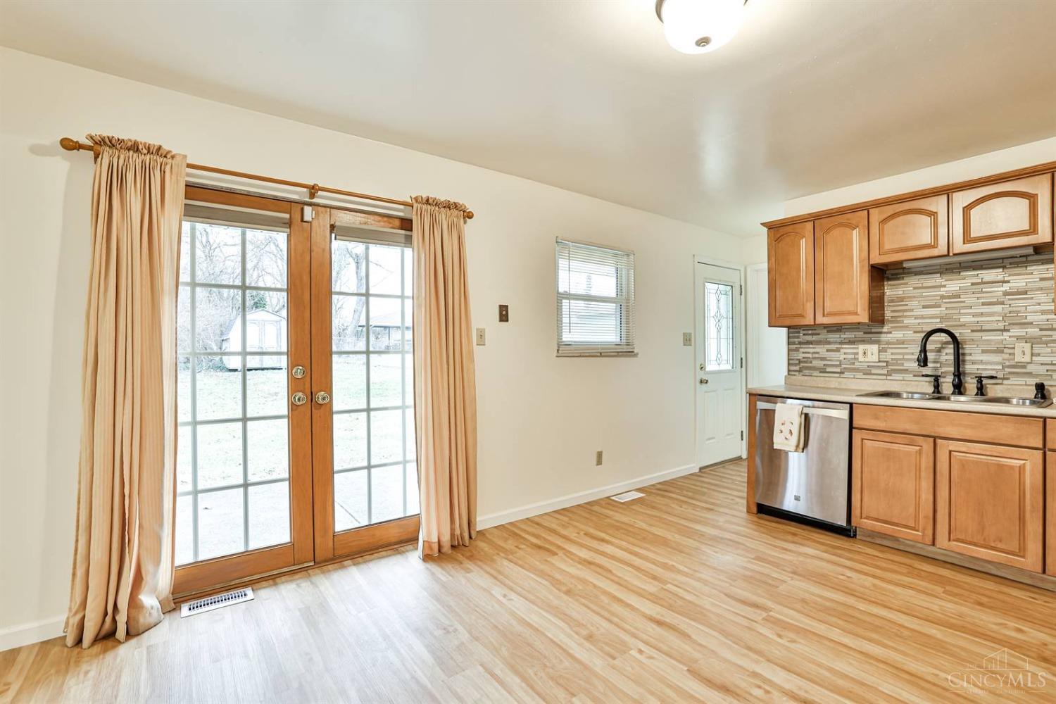 2487 Aquarius Drive, Colerain Twp, Ohio image 13