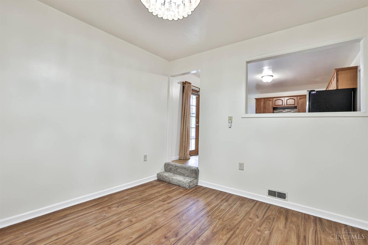 2487 Aquarius Drive, Colerain Twp, Ohio image 8