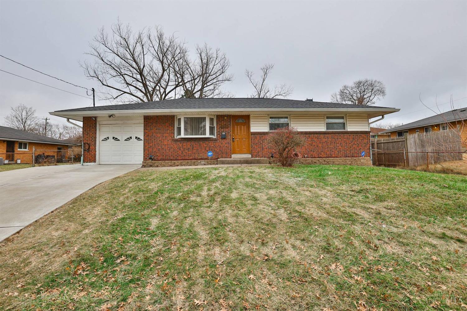 2487 Aquarius Drive, Colerain Twp, Ohio image 1