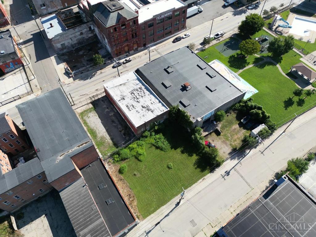 243 W McMicken Avenue