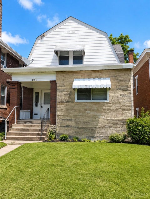 Homes For Sale - 2404 Highland Avenue<br/> Hamilton County, Cincinnati, OH 45219