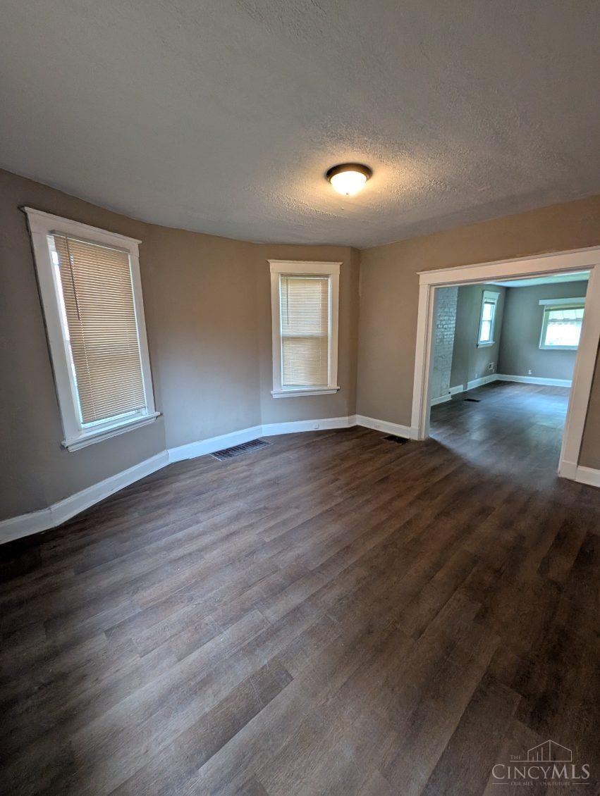 2404 Highland Avenue