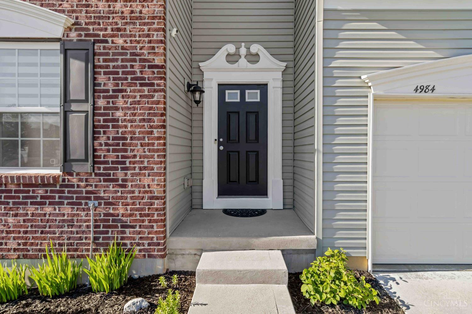 4984 Mary Louise Court