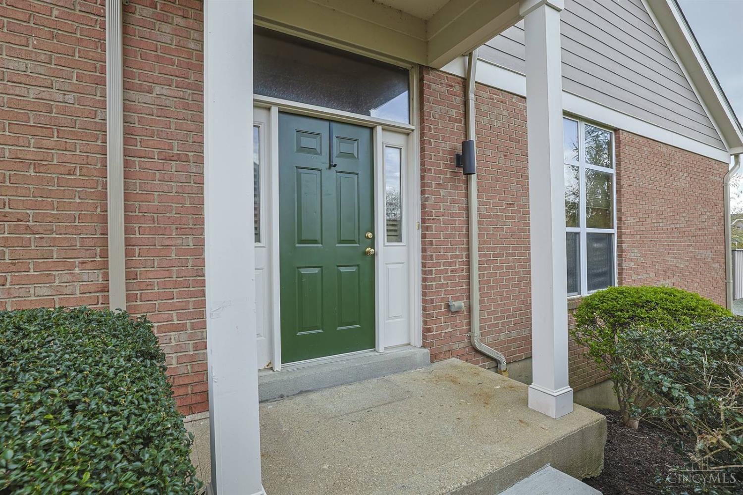 7111 Scarlet Oak Court