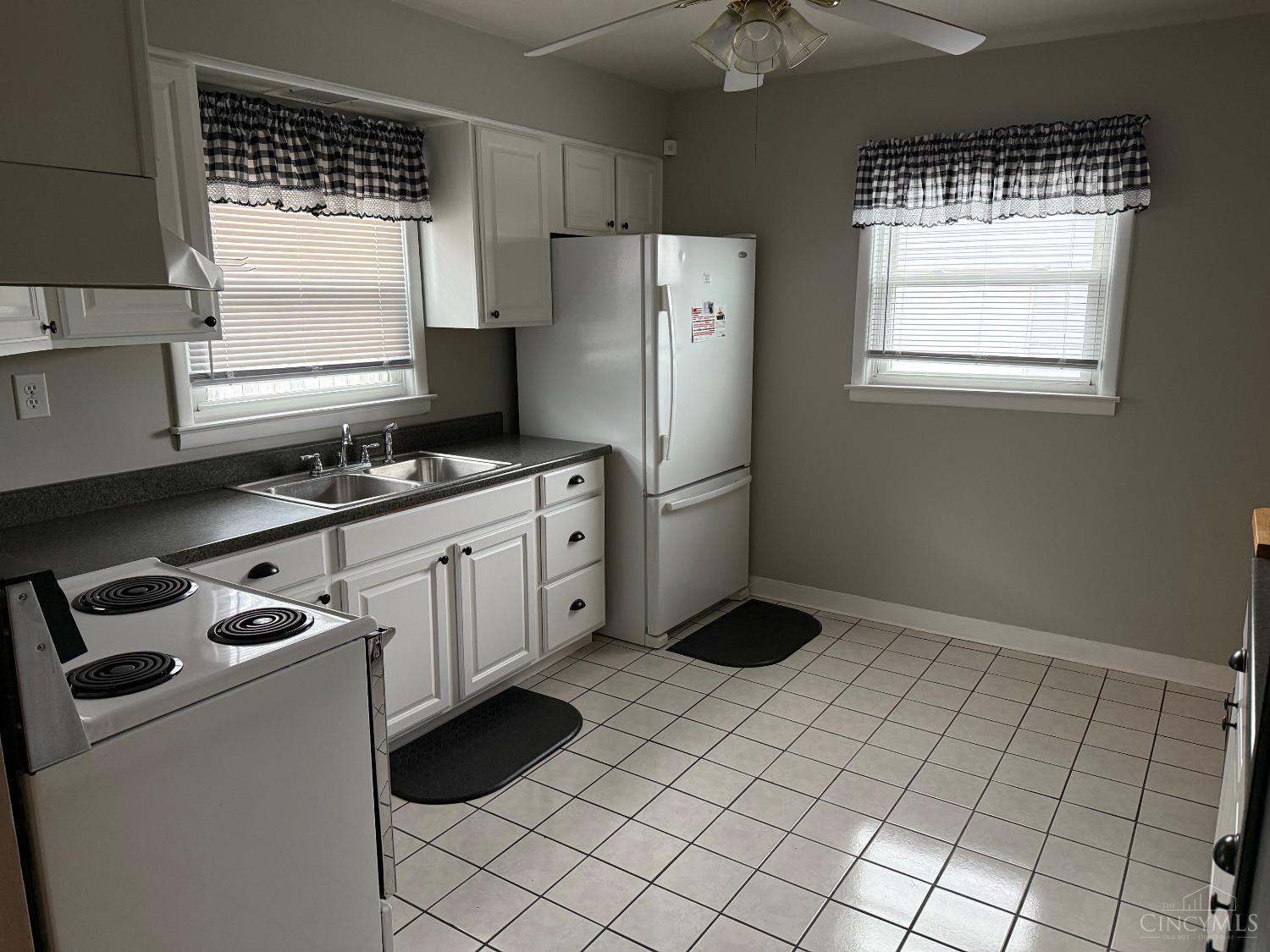 609 Gideon Road, Middletown, Ohio image 10
