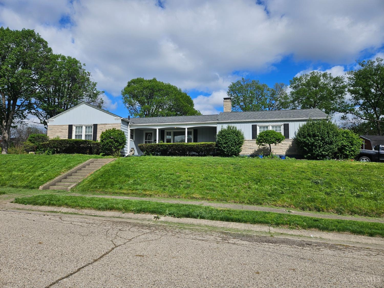 501 Park Drive, Middletown, Ohio image 1