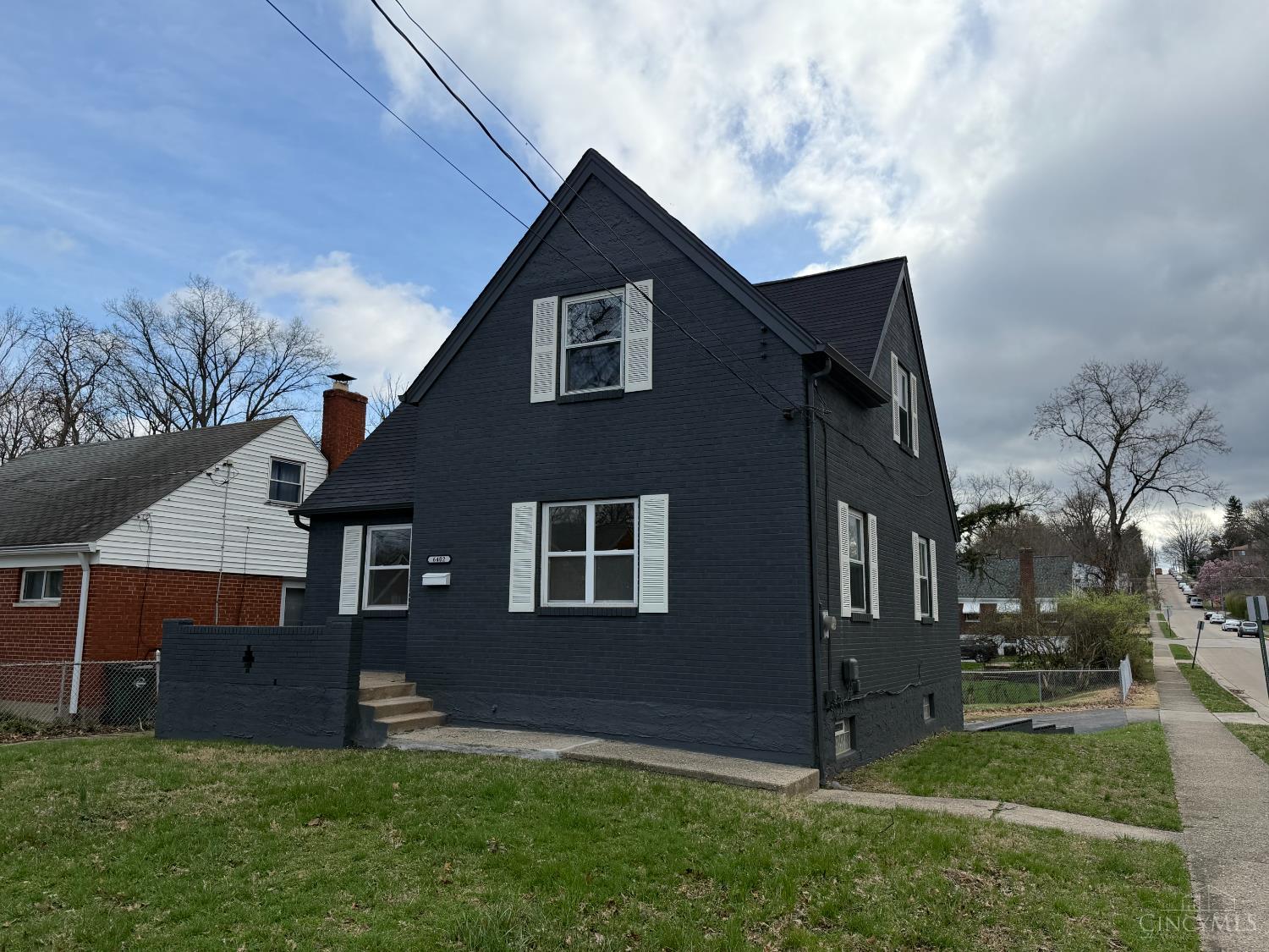 6402 Mayflower Avenue