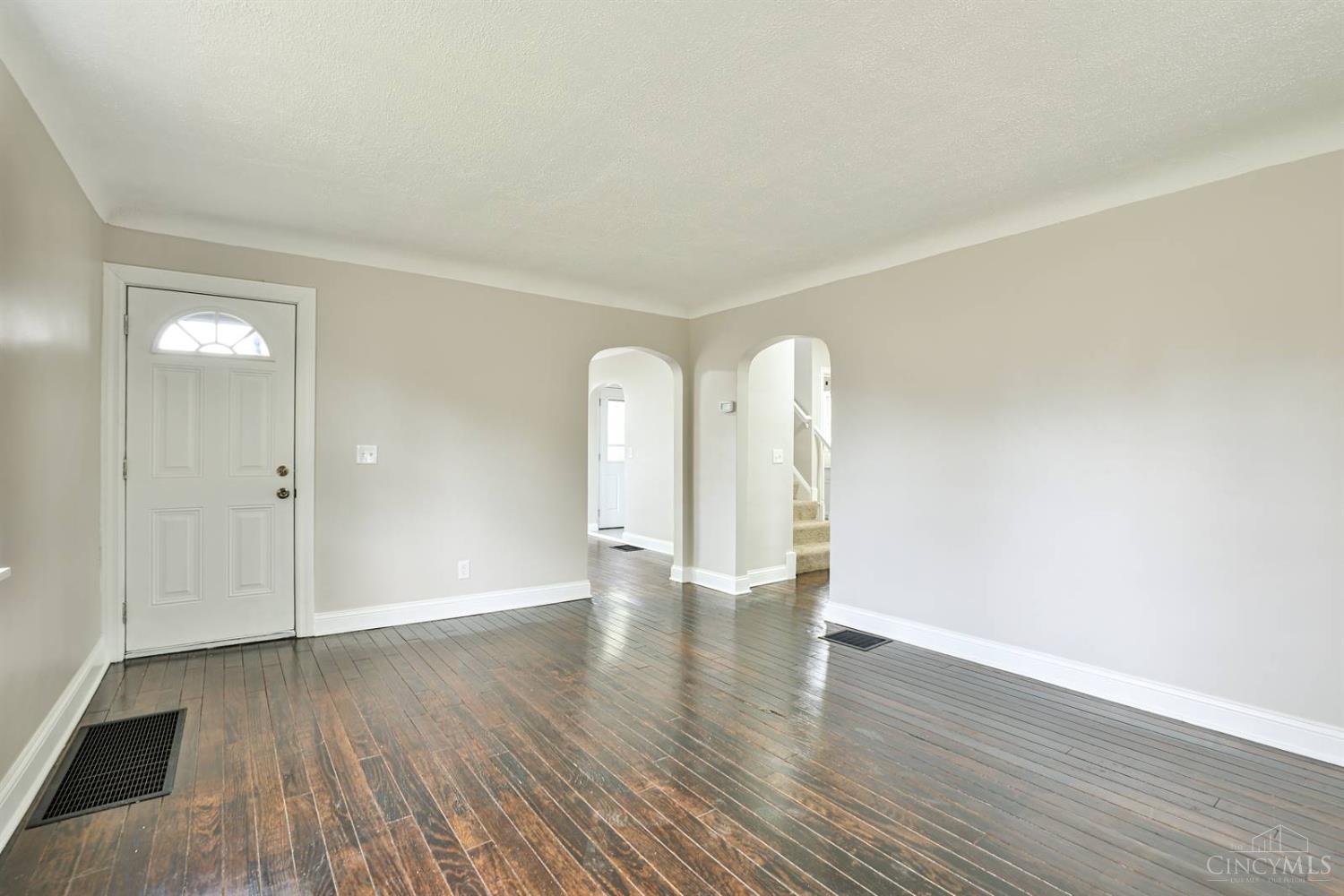 6402 Mayflower Avenue