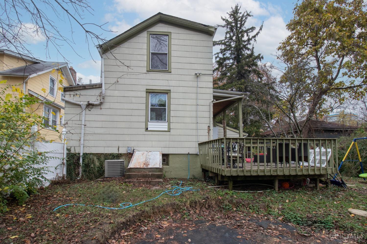 3215 Wardall Avenue, Cincinnati, Ohio image 12