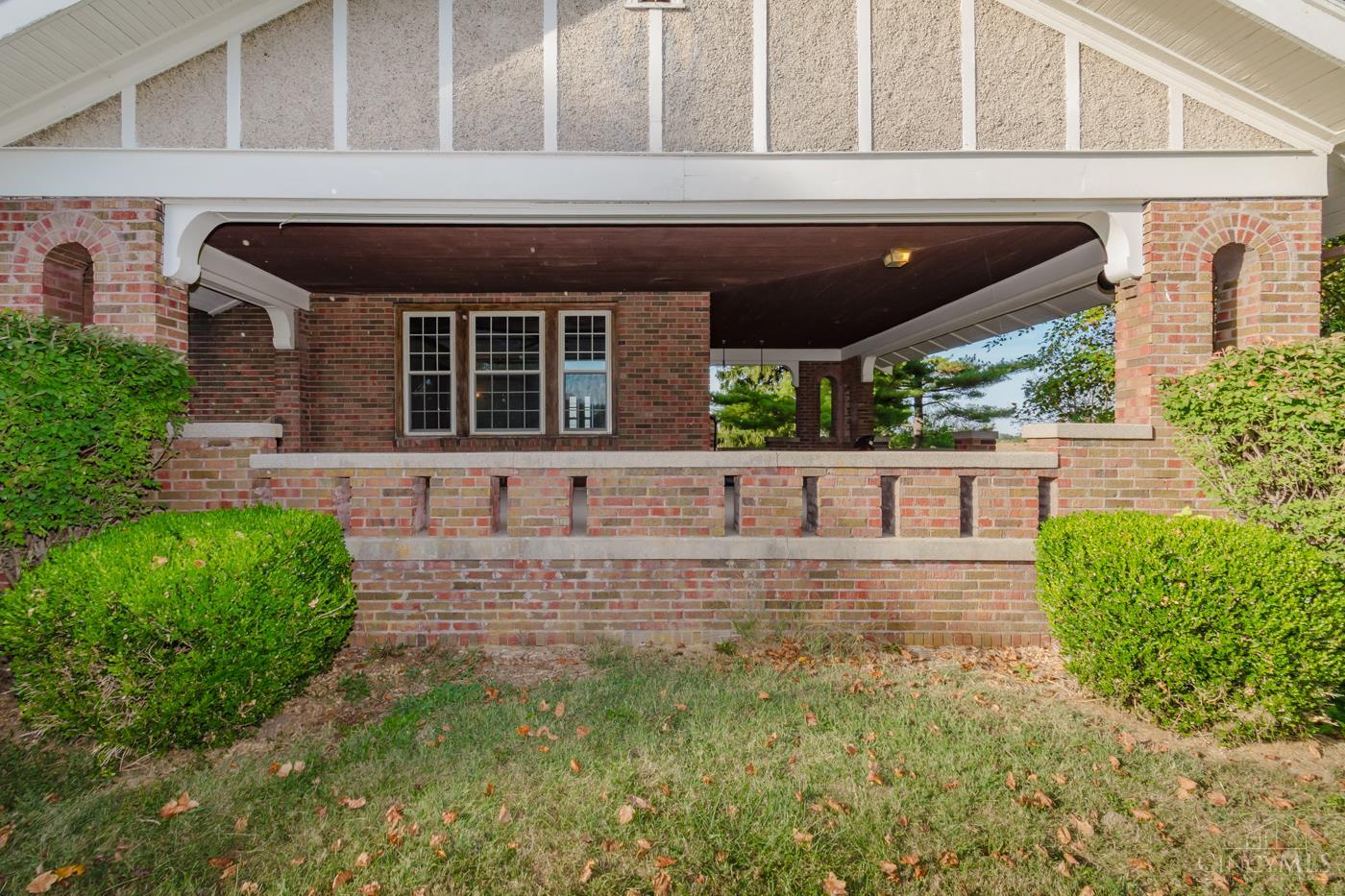 5835 Crawfordsville Campbelltown Road