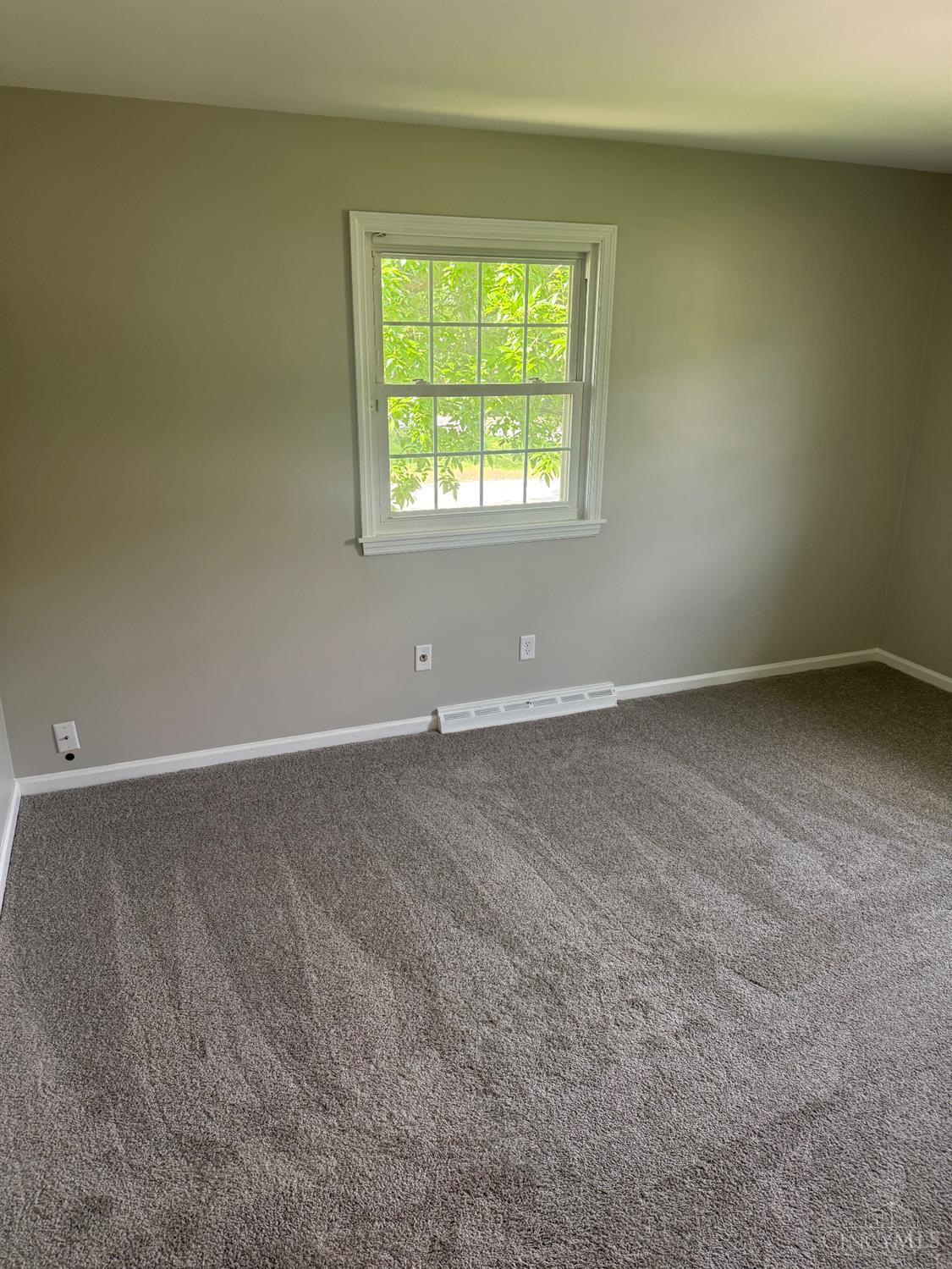 2970 Pleasant Ridge Drive, Fairfield Twp, Ohio image 24
