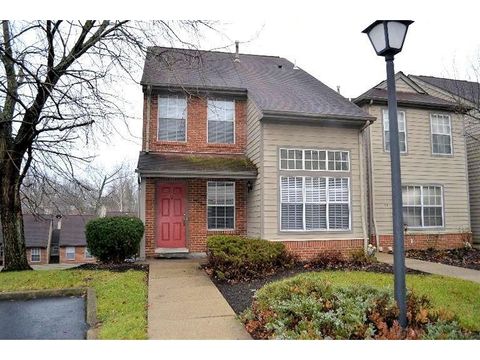 Condo For Rent - 10555 Montgomery Road<br/> Montgomery, OH 45242