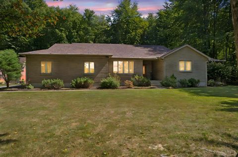 Photo of 5760 Marathon Edenton Road, Jackson Township, OH 45176 (MLS # 1855083)