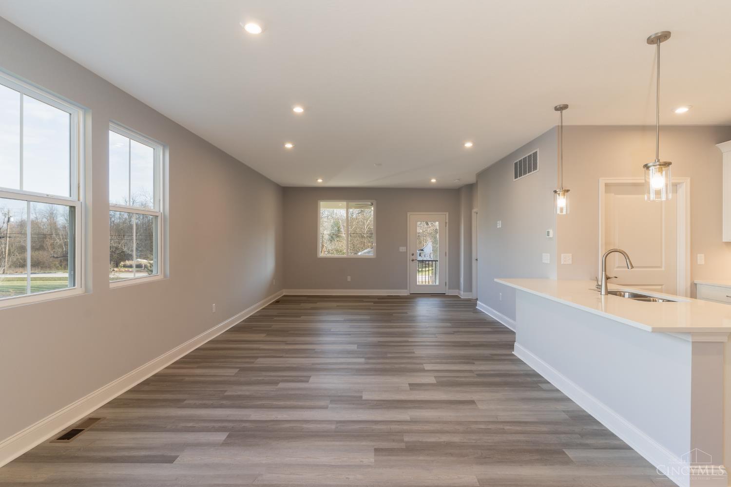 4375 Windemere Circle