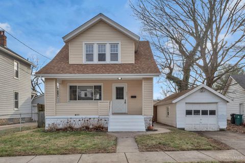 Photo of 241 Oakmont St, Cincinnati, OH 45216 (MLS # 1869265)