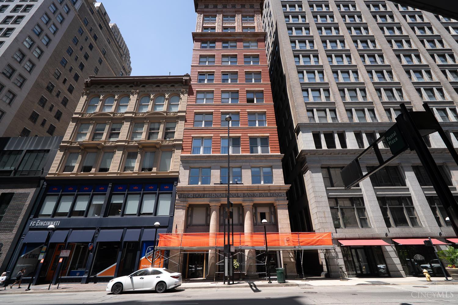 18 E Fourth Street 901