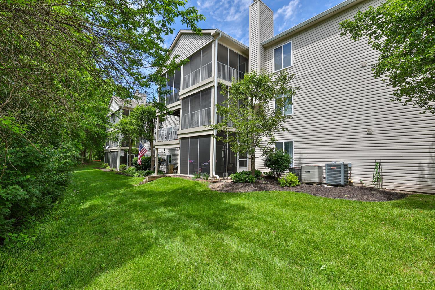 301 Fencerail Way #B, Milford, Ohio image 30