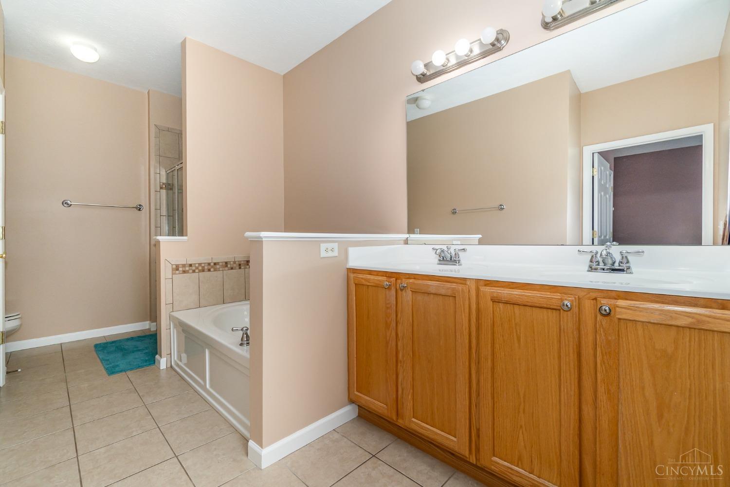 6980 Greenstone Trace #A, Goshen Twp, Ohio image 14