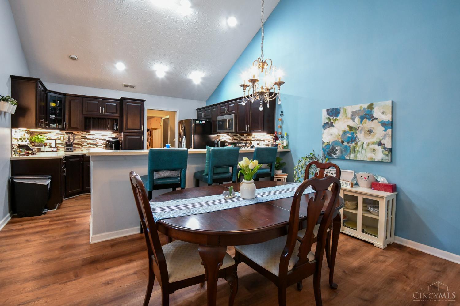 Washington Twp, Ohio 45458, United States, 2 Bedrooms Bedrooms, ,2 BathroomsBathrooms,Residential,Active,160942