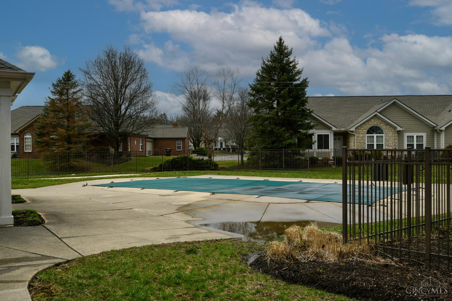 Washington Twp, Ohio 45458, United States, 2 Bedrooms Bedrooms, ,2 BathroomsBathrooms,Residential,Active,160942