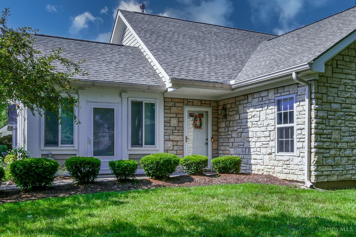 Washington Twp, Ohio 45458, United States, 2 Bedrooms Bedrooms, ,2 BathroomsBathrooms,Residential,Active,160942