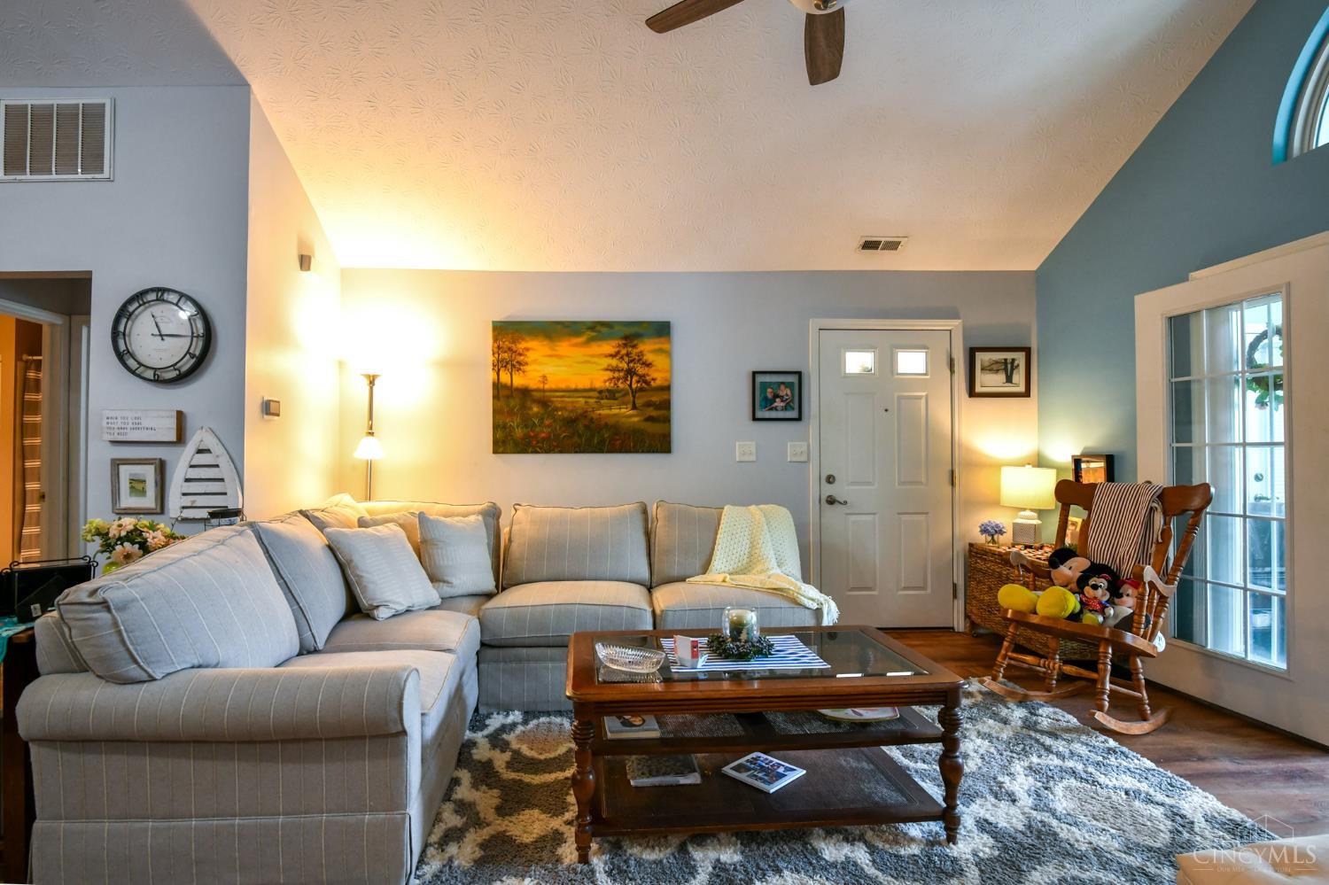 Washington Twp, Ohio 45458, United States, 2 Bedrooms Bedrooms, ,2 BathroomsBathrooms,Residential,Active,160942