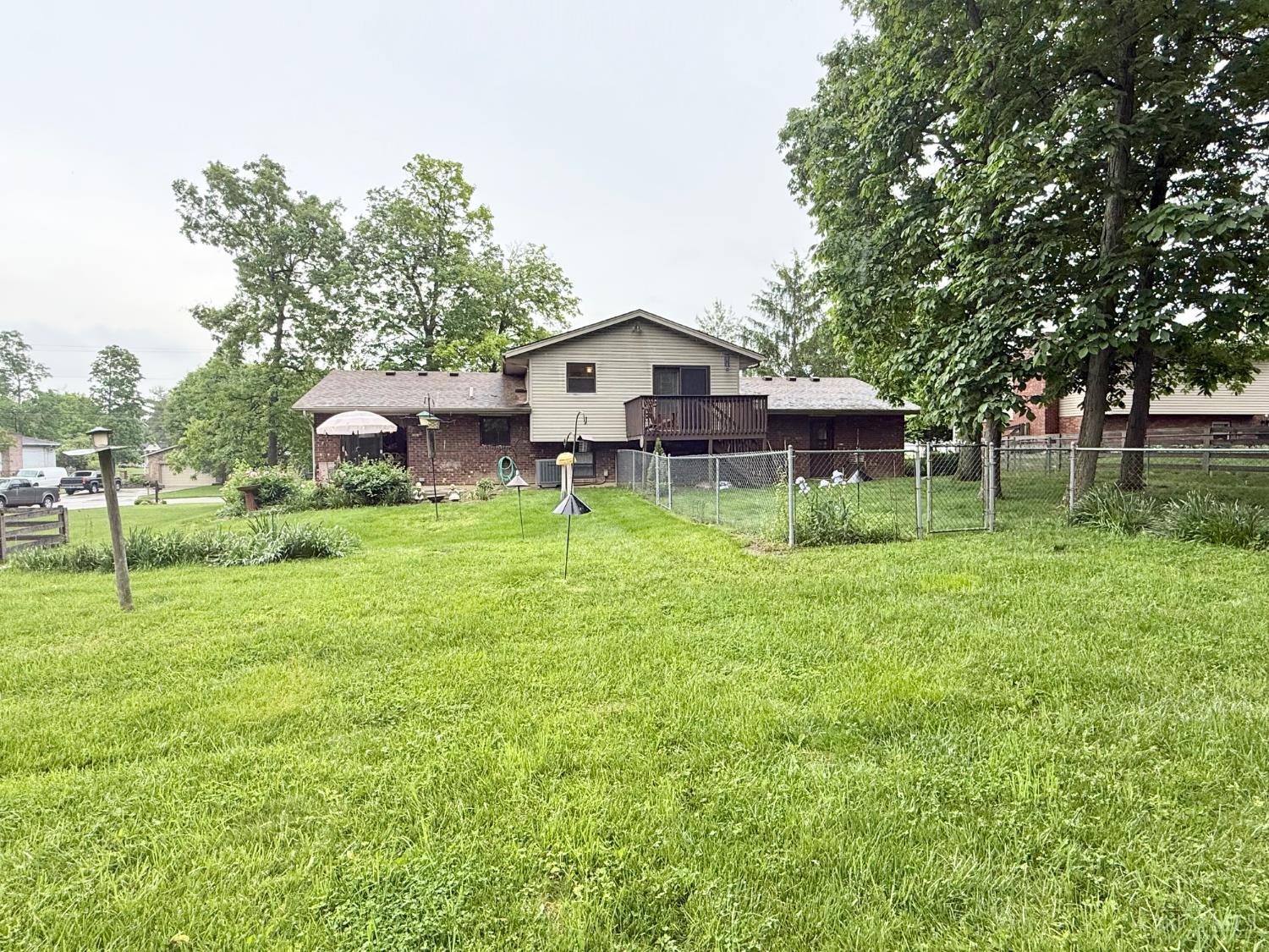 5903 Green Crest Drive, Fairfield Twp, Ohio image 21