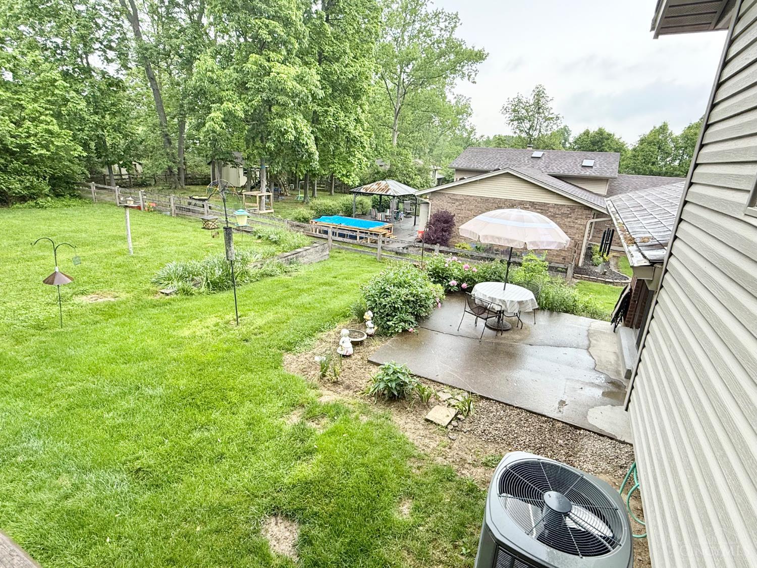 5903 Green Crest Drive, Fairfield Twp, Ohio image 25