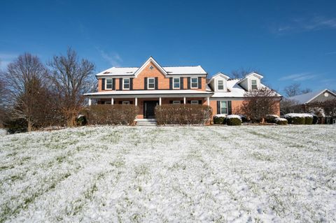 Photo of 4110 Withrow Road, Hamilton, OH 45011 (MLS # 1863618)