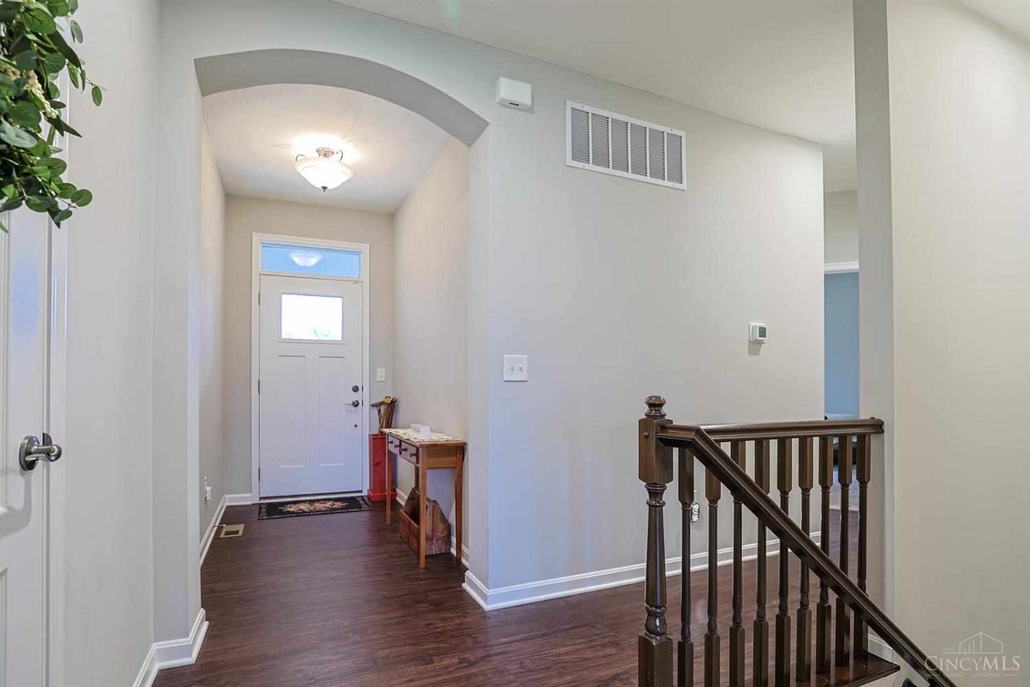 820 Leeward Court