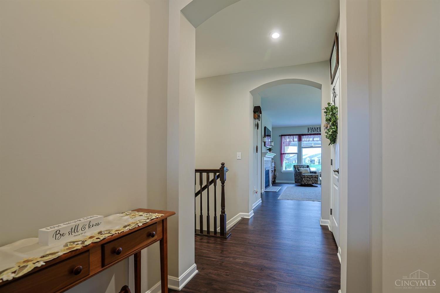 820 Leeward Court