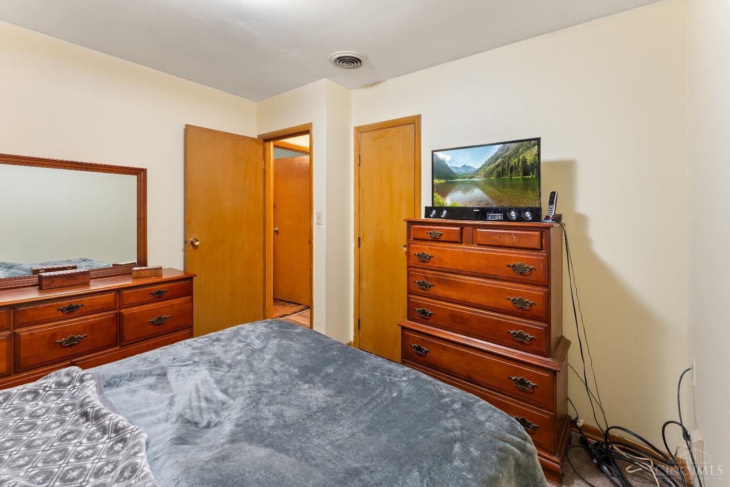 237 Linda Court, Trenton, Ohio image 18
