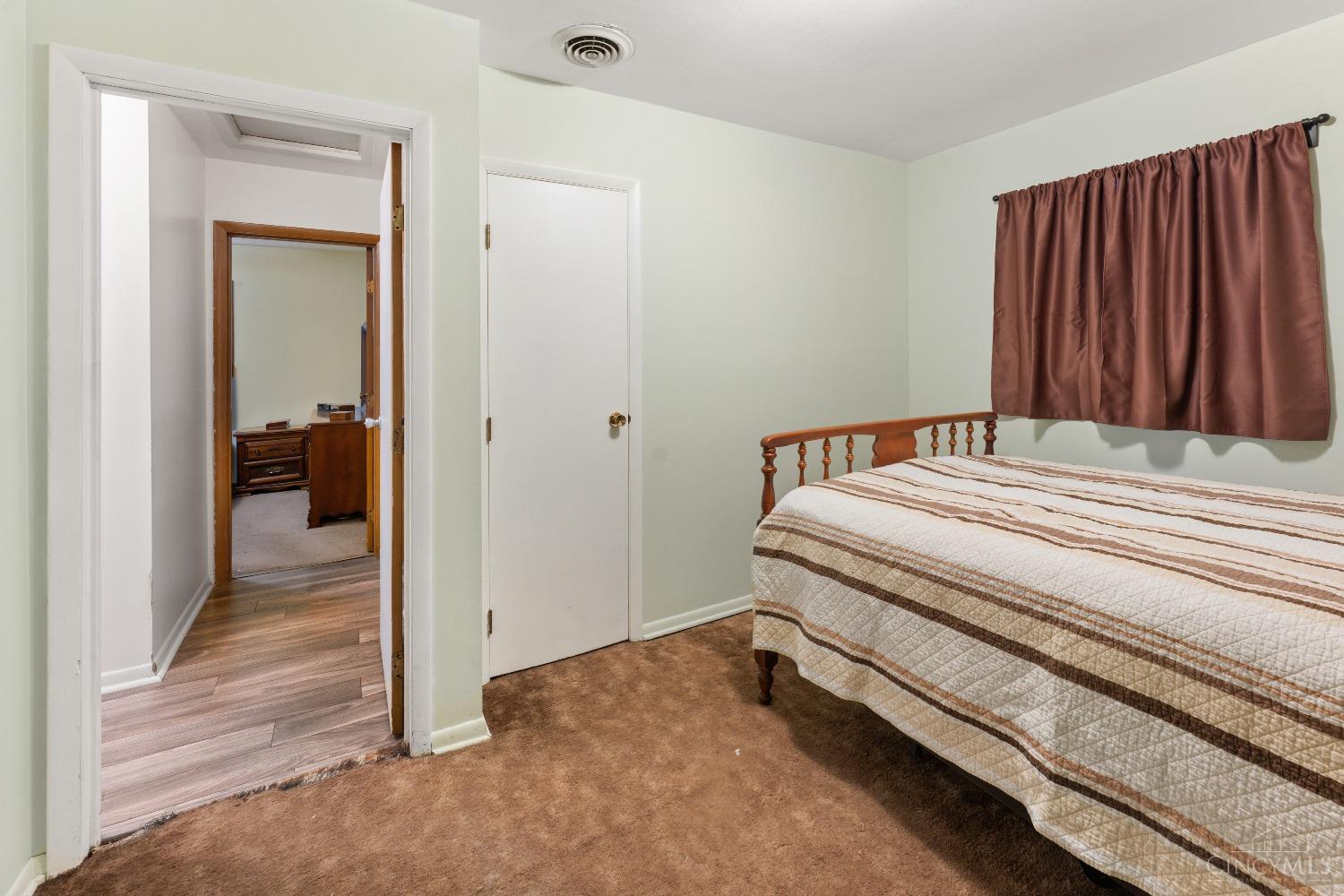 237 Linda Court, Trenton, Ohio image 15