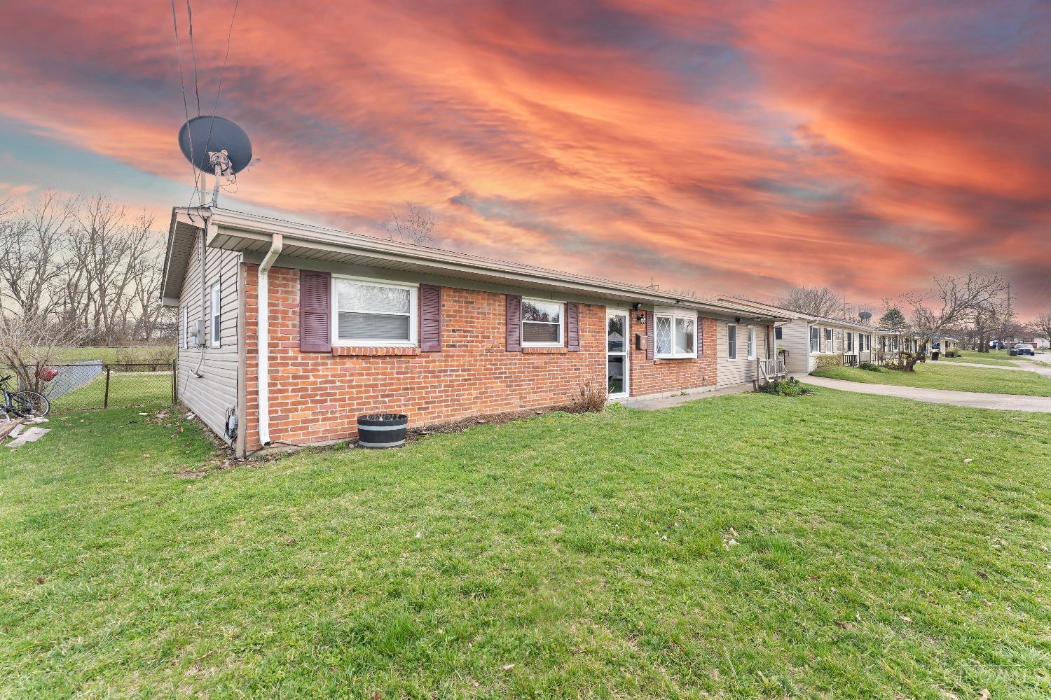 237 Linda Court, Trenton, Ohio image 1