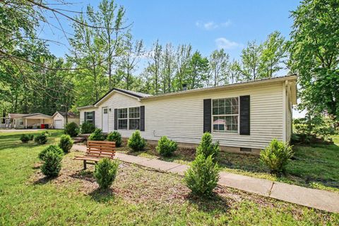 Photo of 16742 Gum Lane, Williamsburg, OH 45176 (MLS # 1876460)