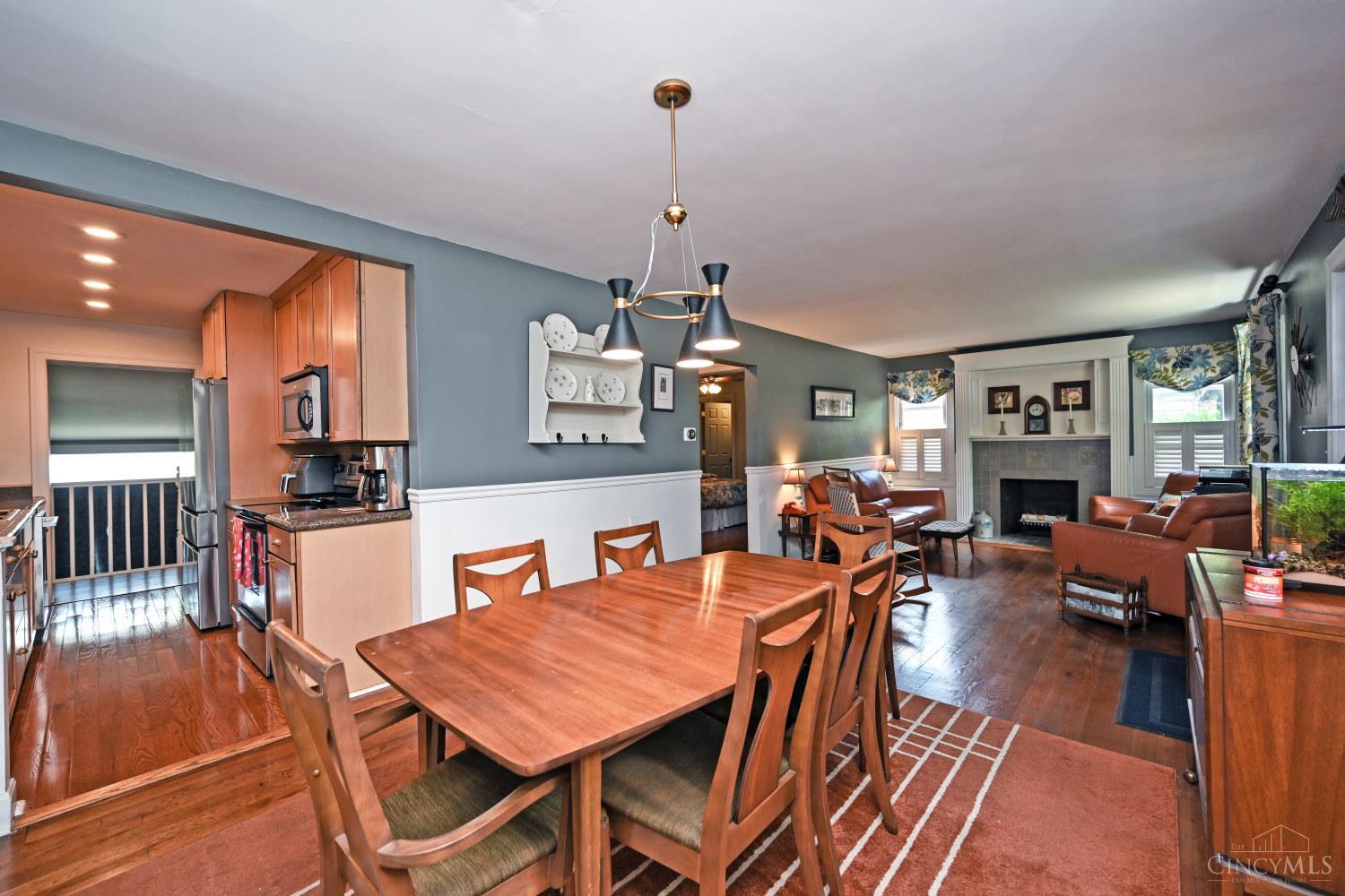 7010 Wooster