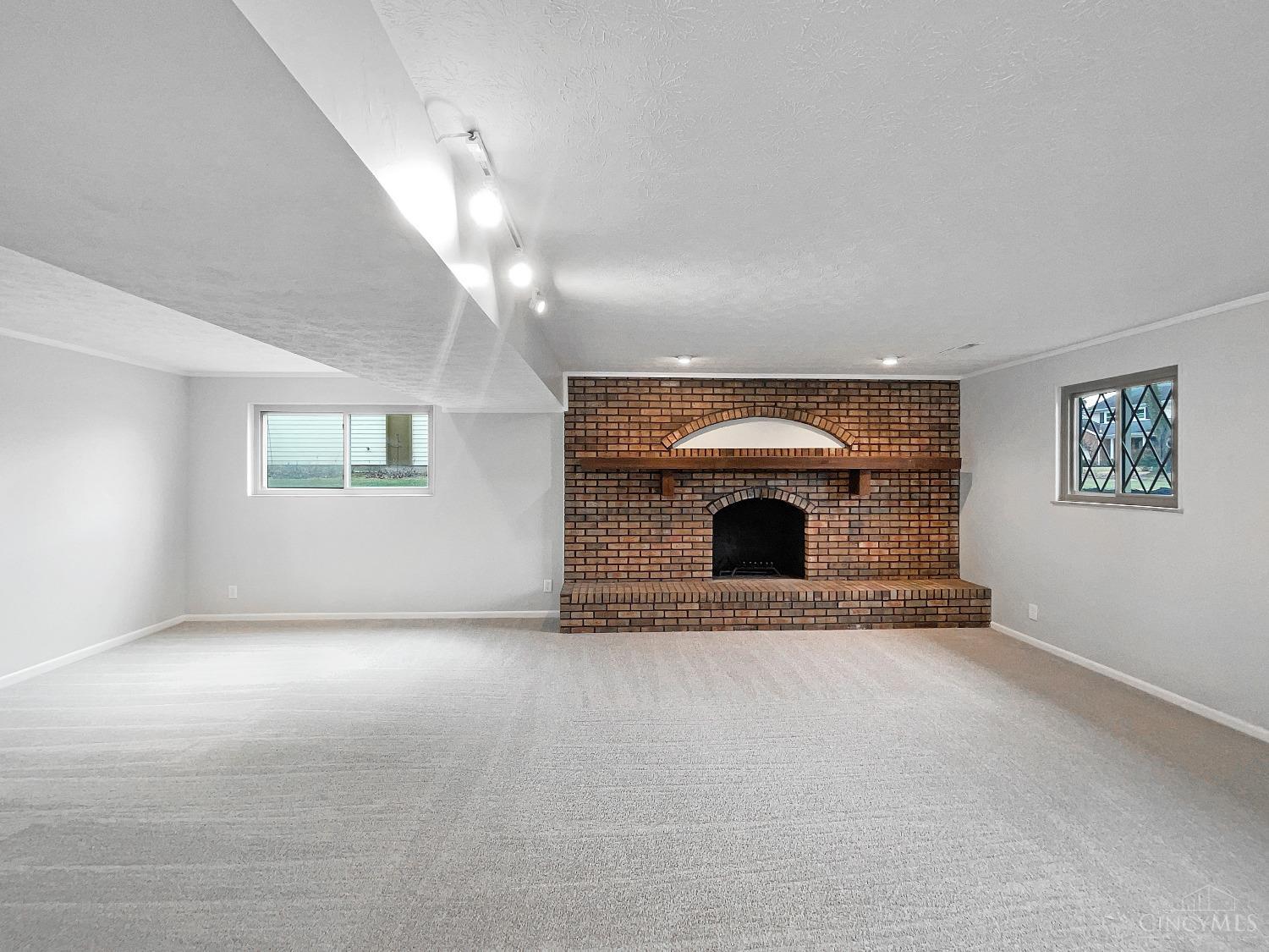 5732 Auberger Drive, Fairfield, Ohio image 19