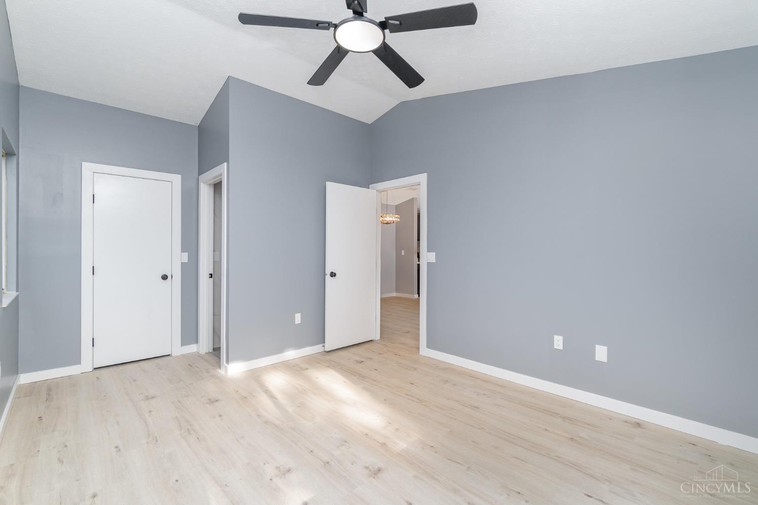 8480 Island Pines Place 8