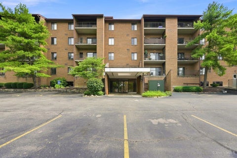 Condo For Sale - 3004 Glenmore Avenue #311<br/> Cincinnati, OH 45238