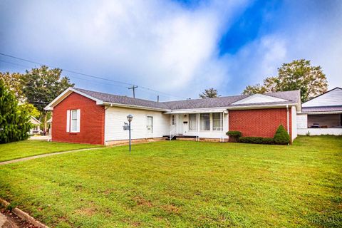 Homes For Sale - 109 S Mullins Street<br/> Pike County, Waverly, OH 45690