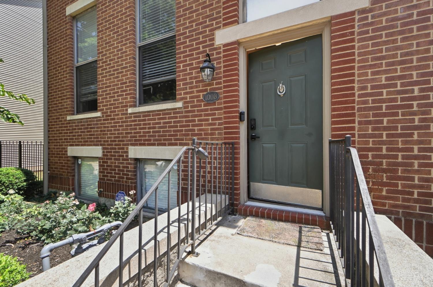 1008 John Street