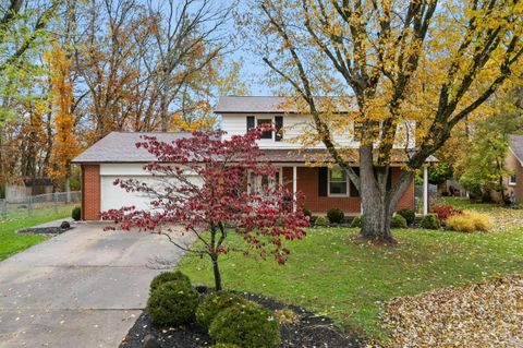 Homes For Sale - 1087 Warren Drive<br/> Wilmington, OH 45177