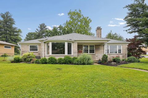 Photo of 3141 Balsamridge Drive, Cincinnati, OH 45239 (MLS # 1879858)