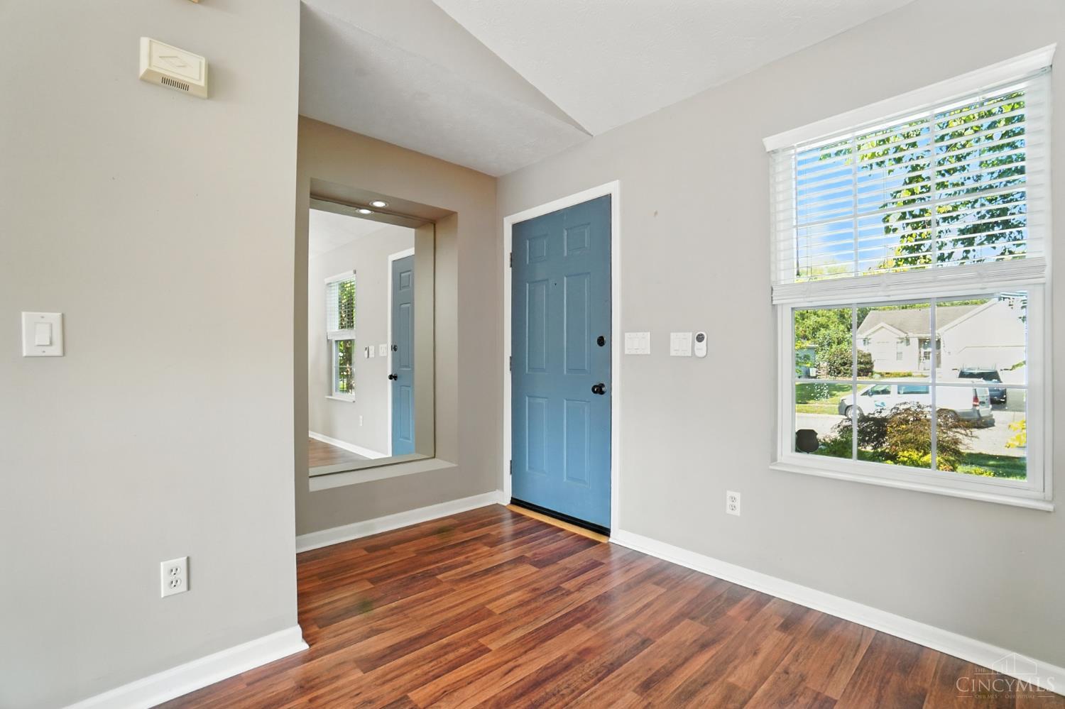 588 Weeping Willow