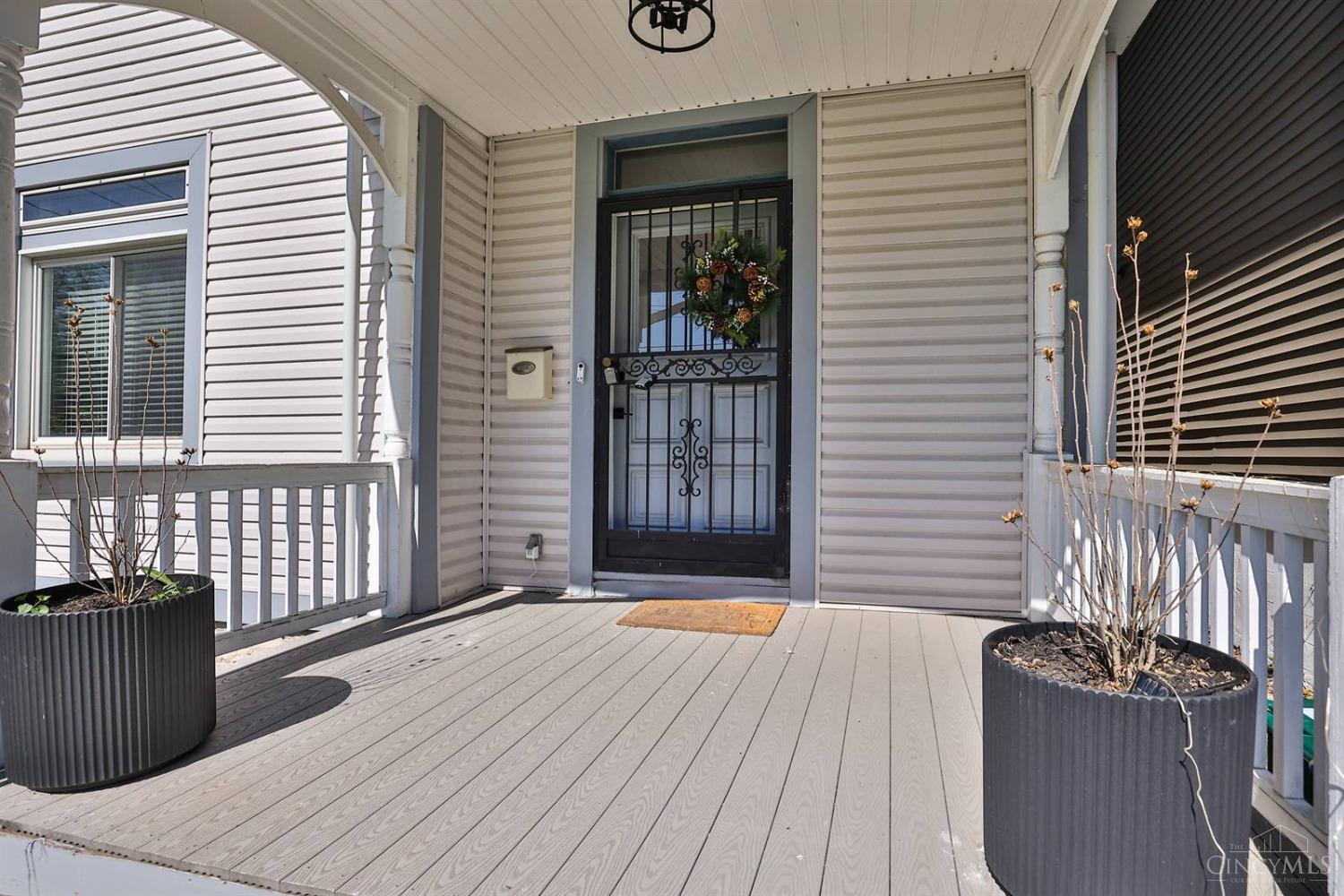 2703 Ashland Avenue