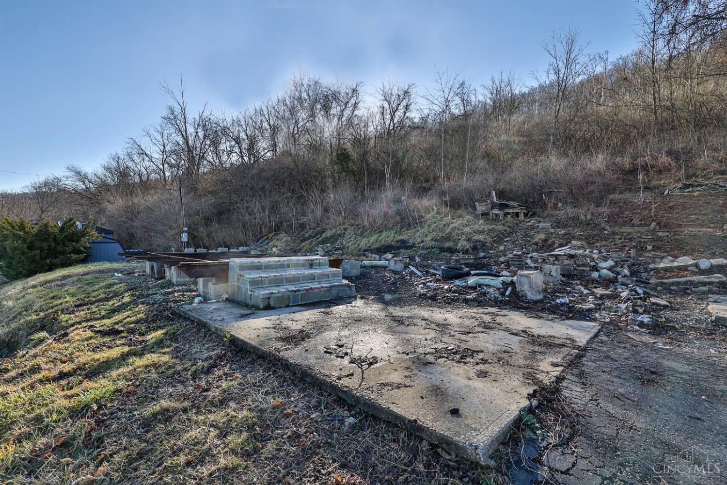 5320 E Miami River Road