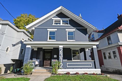 Photo of 2312 Highland Avenue, Cincinnati, OH 45219 (MLS # 1860893)