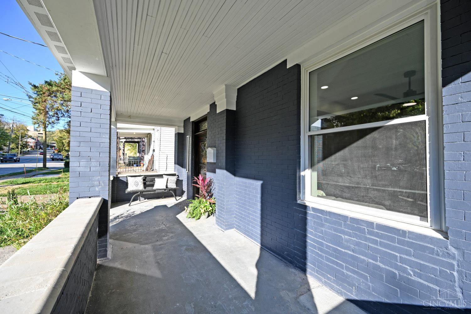 2312 Highland Avenue