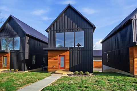 Photo of 3549 Eden Avenue, Cincinnati, OH 45229 (MLS # 1873016)